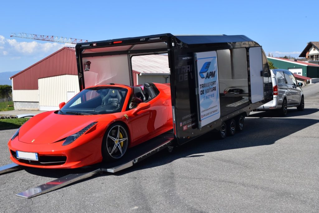 Transport d'une Ferrari